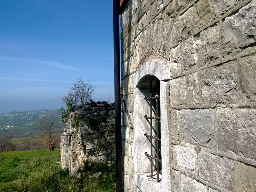 Immagine 10 di Rustico / casale in vendita  in san pancrazio a Andretta