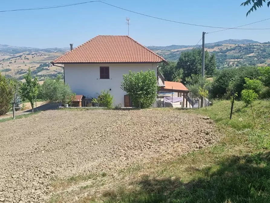 Immagine 3 di Casa indipendente in vendita  in contrada Difesa Grande a Ariano Irpino