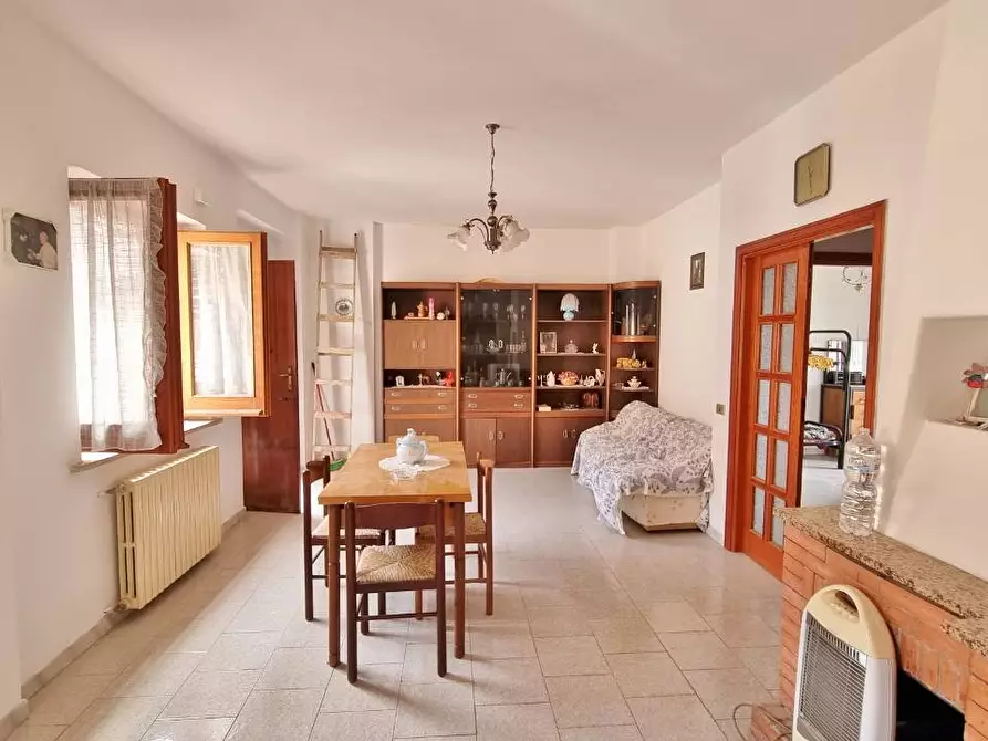 Immagine 4 di Casa indipendente in vendita  in via addolorata a Carife