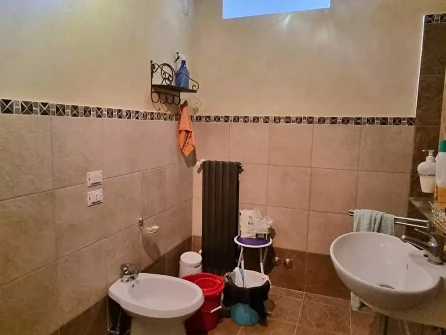 Immagine 39 di Villa in vendita  in Contrada Bosco a Grottaminarda