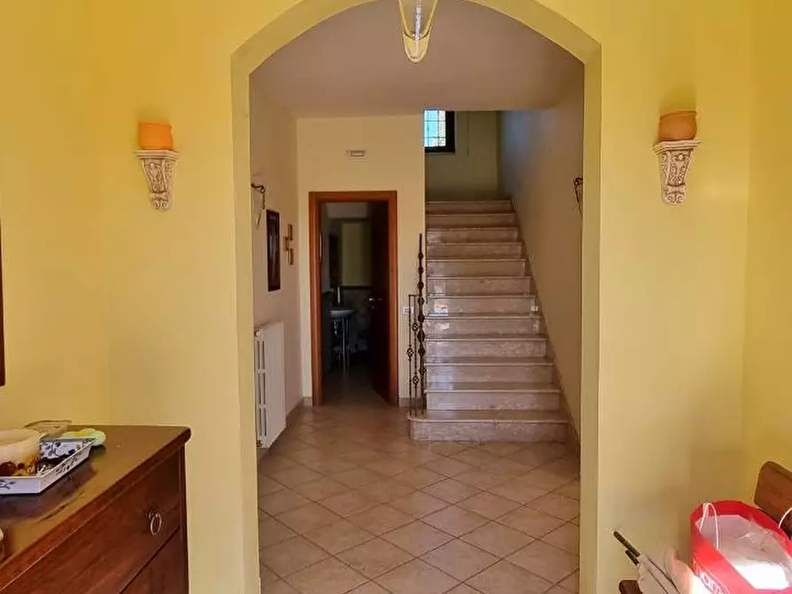 Immagine 38 di Villa in vendita  in Contrada Bosco a Grottaminarda