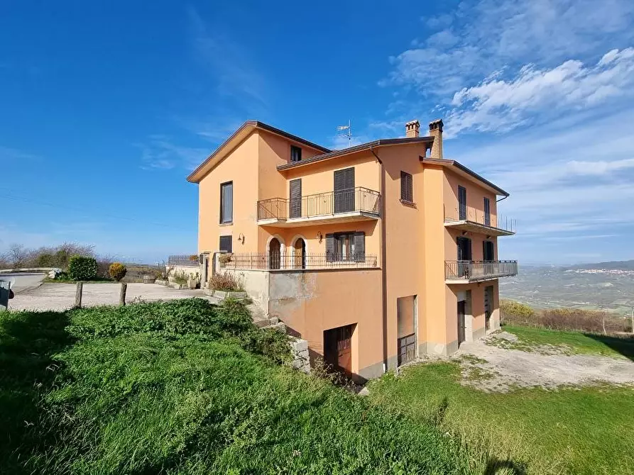 Immagine 2 di Casa semindipendente in vendita  in Strada Statale 303 a Guardia Lombardi