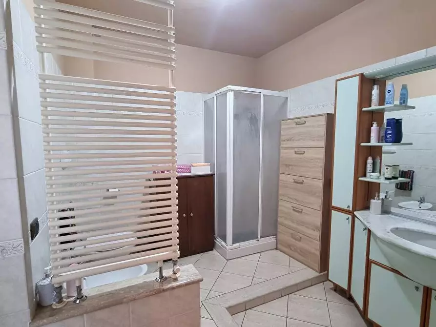 Immagine 33 di Casa semindipendente in vendita  in Strada Statale 303 a Guardia Lombardi