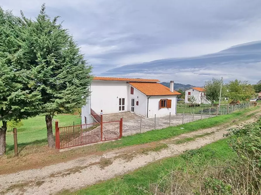 Immagine 6 di Casa indipendente in vendita  in Contrada Fossi a Guardia Lombardi