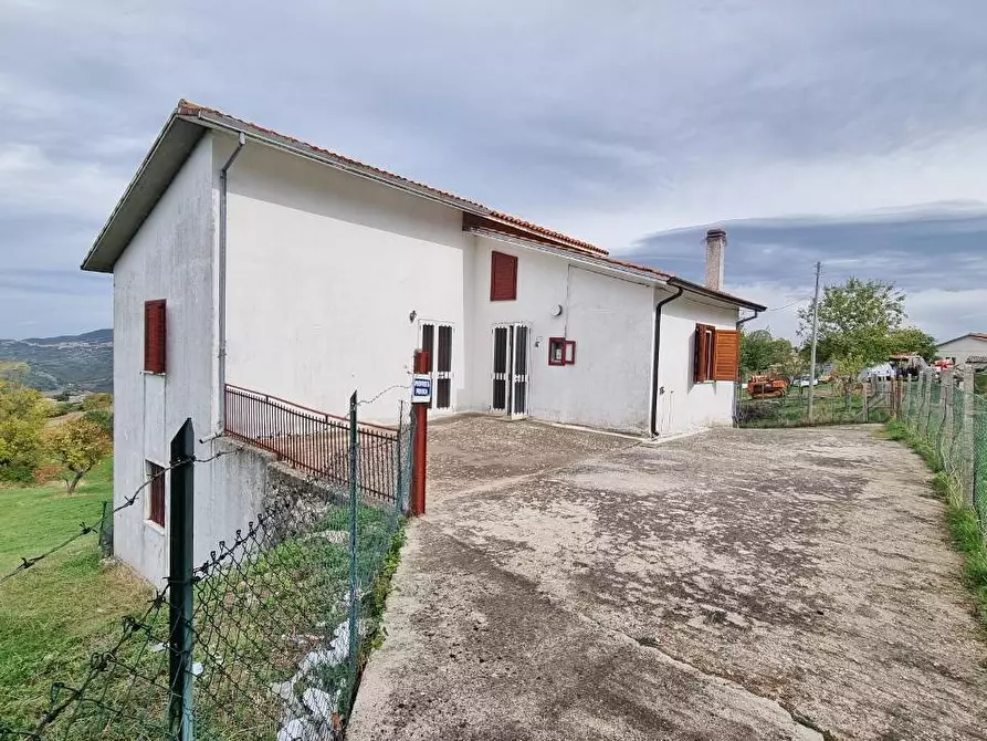 Immagine 8 di Casa indipendente in vendita  in Contrada Fossi a Guardia Lombardi
