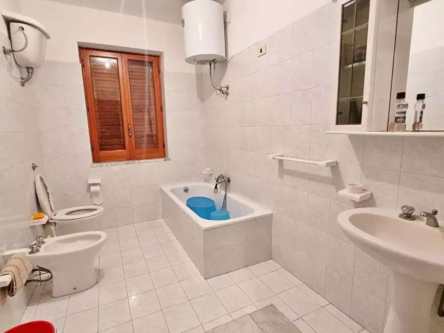 Immagine 19 di Casa indipendente in vendita  in Contrada Fossi a Guardia Lombardi