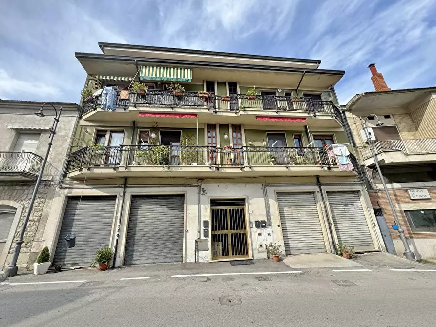 Immagine 26 di Appartamento in vendita  in VIA COLORI 55 a Mirabella Eclano