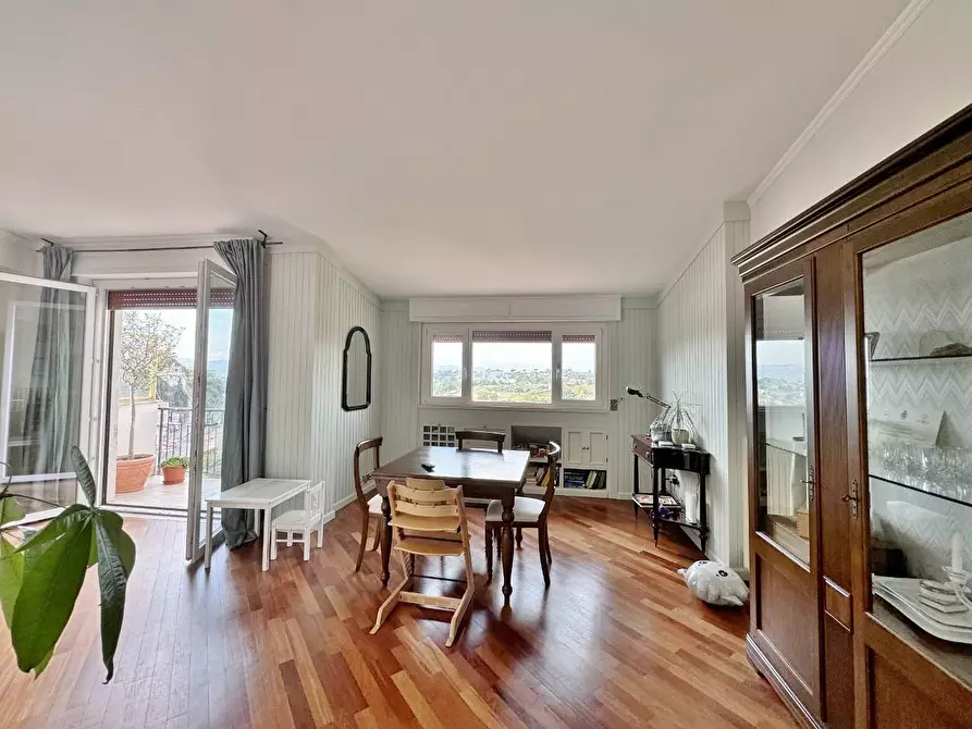 Immagine 2 di Appartamento in vendita  in VIA COLORI 55 a Mirabella Eclano