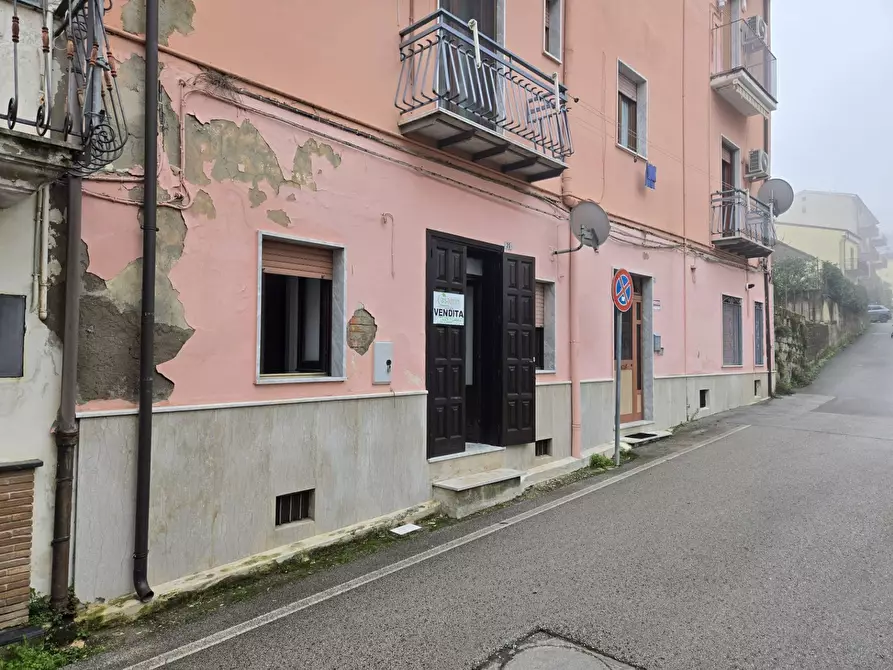Immagine 3 di Casa semindipendente in vendita  in via De Sanctis 20 a Altavilla Irpina