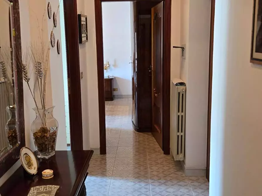 Immagine 5 di Appartamento in vendita  in via Arduino Candela 61 a Parolise