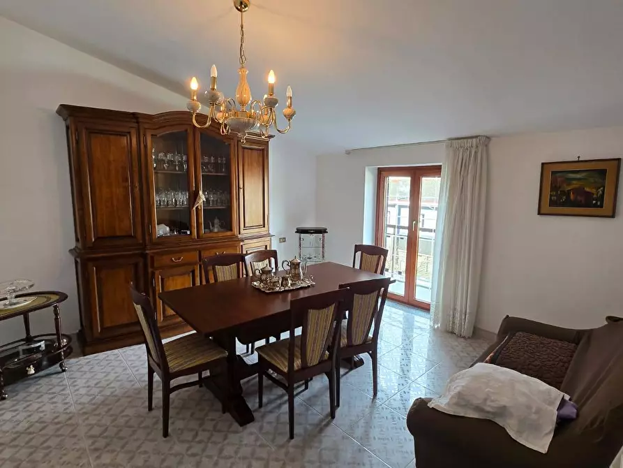 Immagine 8 di Appartamento in vendita  in via Arduino Candela 61 a Parolise