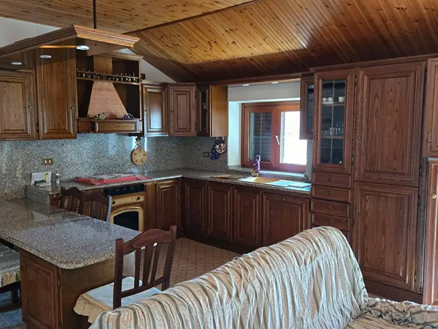 Immagine 12 di Appartamento in vendita  in via Arduino Candela 61 a Parolise