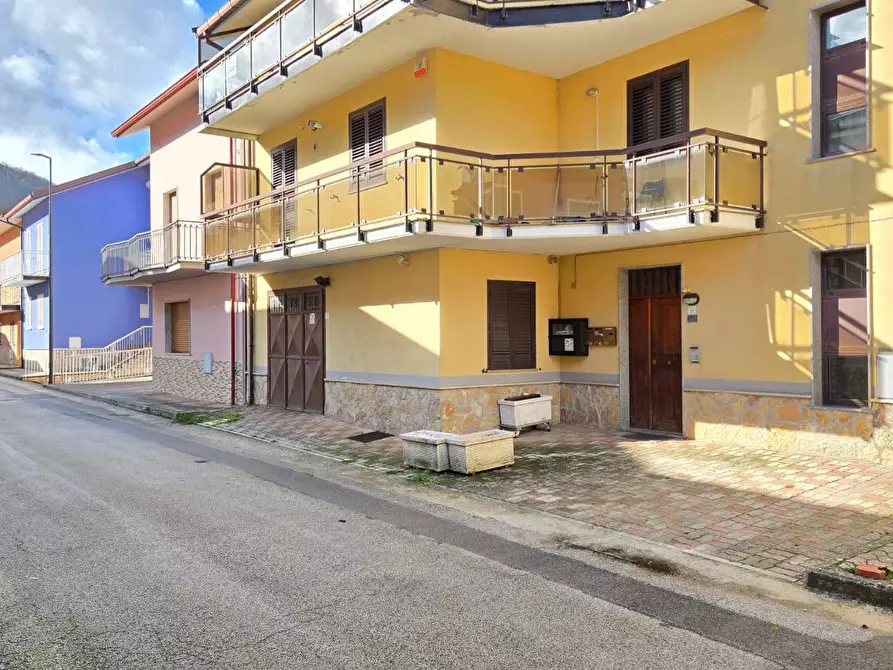 Immagine 26 di Appartamento in vendita  in via Arduino Candela 61 a Parolise