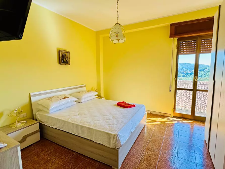 Immagine 5 di Appartamento in vendita  in STRADA PROVINCIALE 8 SANTA CROCE BARBA a Ceppaloni