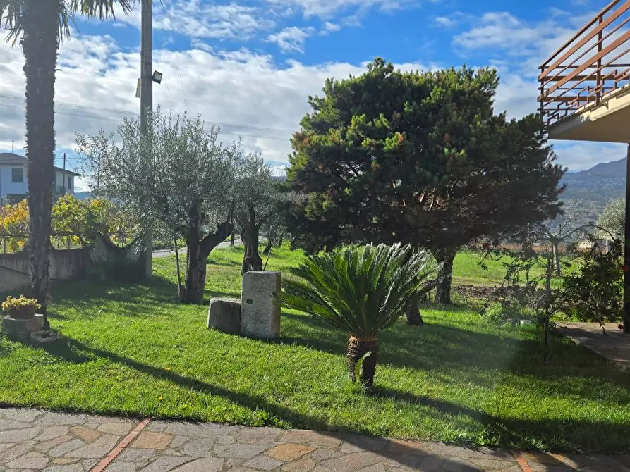 Immagine 10 di Casa semindipendente in vendita  in Contrada Sant'Andrea 13 a Paternopoli