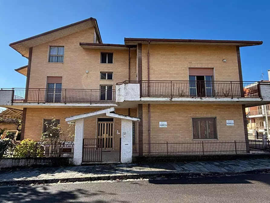 Immagine 3 di Casa semindipendente in vendita  in Viale della Storia a Apice