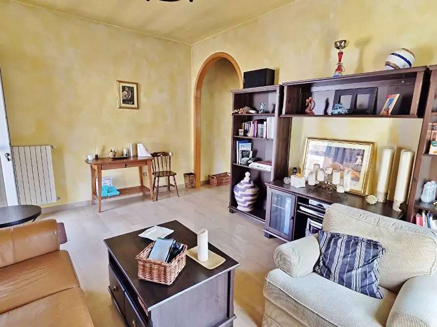 Immagine 9 di Casa indipendente in vendita  in SP 144 101 a Parolise