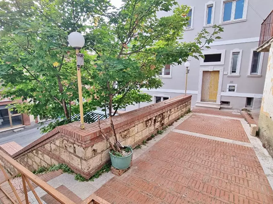 Immagine 1 di Casa semindipendente in vendita  in Vicolo Quarto di Via Roma a Andretta