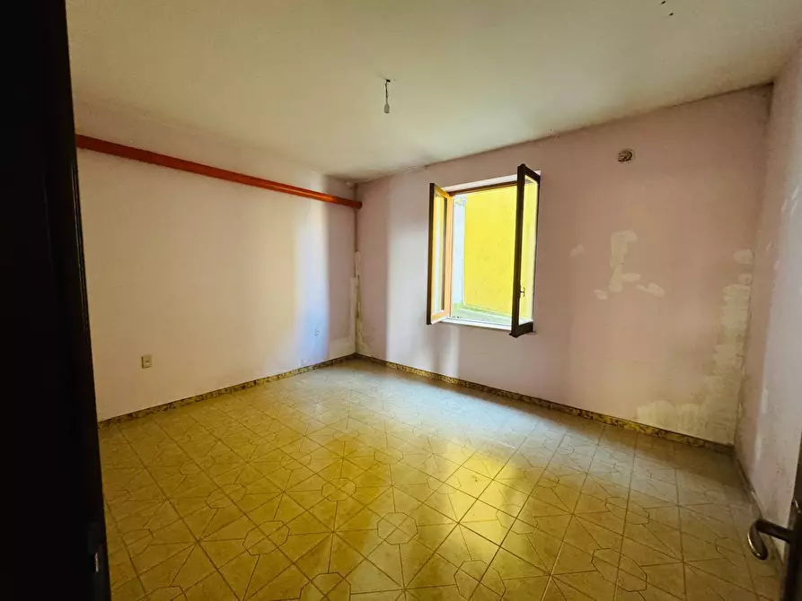 Immagine 9 di Appartamento in vendita  in VIA J.F. KENNEDY a Grottaminarda