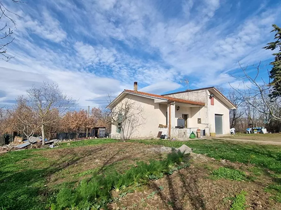 Immagine 2 di Casa indipendente in vendita  in Strada Vicinale Terzi a Parolise