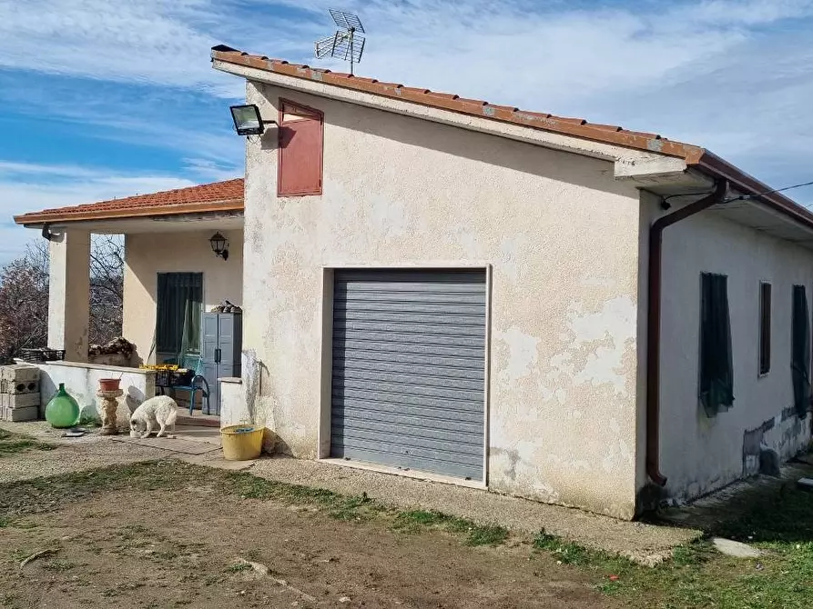 Immagine 6 di Casa indipendente in vendita  in Strada Vicinale Terzi a Parolise