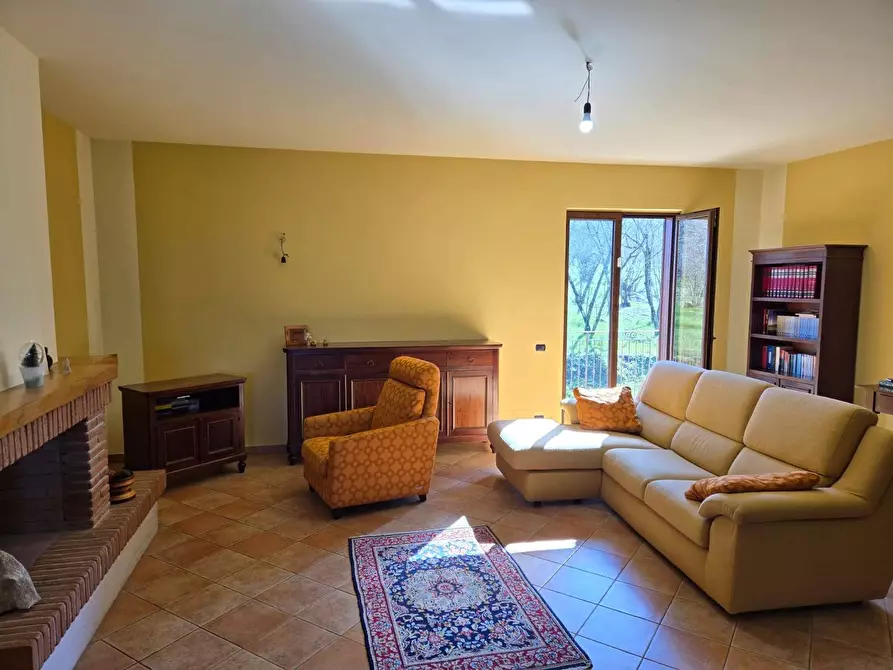 Immagine 32 di Villa in vendita  in contrada Esca a Aiello Del Sabato