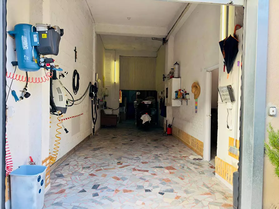 Immagine 22 di Appartamento in vendita  in VIA PIETRANTONIO PERILLO 18 a Grottaminarda