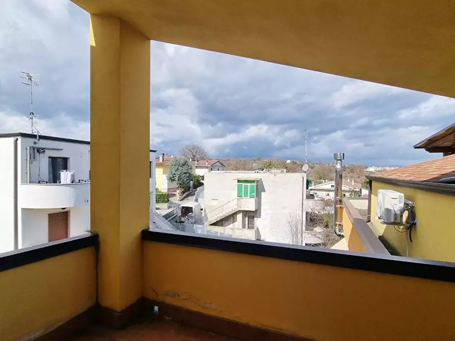 Immagine 11 di Appartamento in vendita  in VIA BERNINI 18 a Grottaminarda