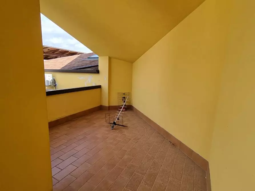 Immagine 13 di Appartamento in vendita  in VIA BERNINI 18 a Grottaminarda