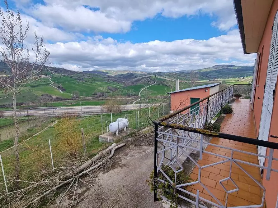 Immagine 12 di Casa indipendente in vendita  in C.da Scampata 20 a Andretta