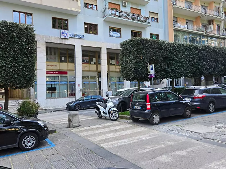Immagine 4 di Ufficio in vendita  in via de renzi 28 a Avellino