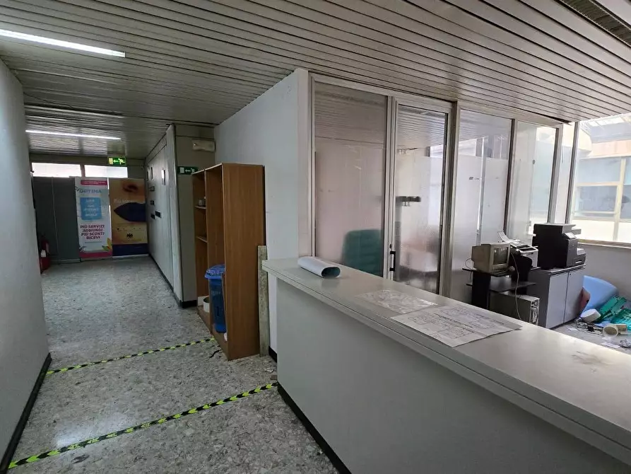 Immagine 25 di Ufficio in vendita  in via de renzi 28 a Avellino