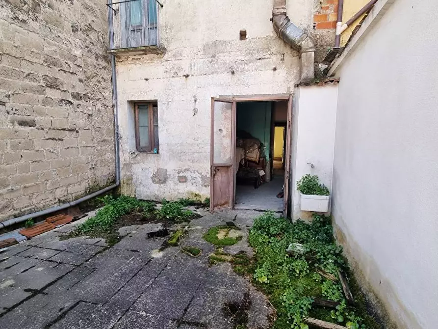 Immagine 5 di Casa semindipendente in vendita  in corso vittorio veneto a Grottaminarda