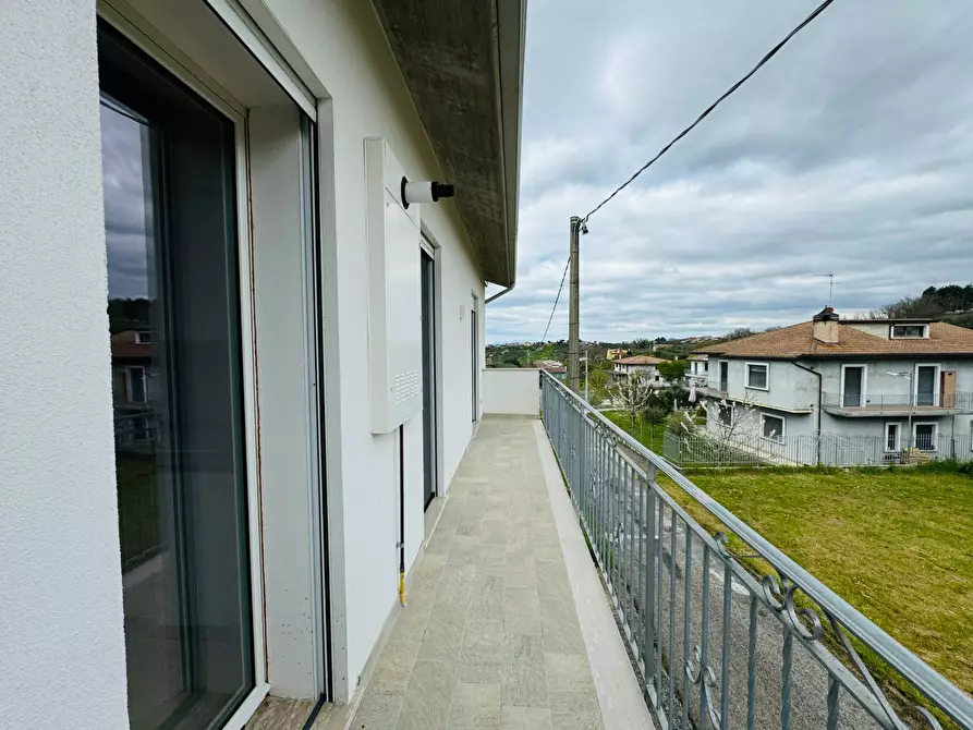 Immagine 4 di Villa in vendita  in CONTRADA SERRA a Ariano Irpino