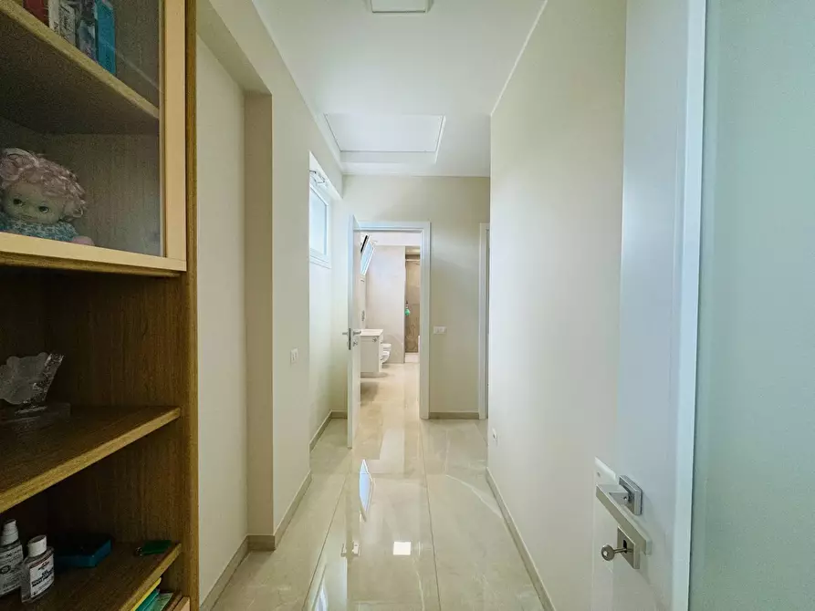 Immagine 9 di Villa in vendita  in CONTRADA SERRA a Ariano Irpino