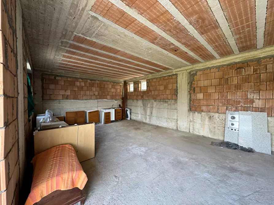 Immagine 19 di Villa in vendita  in CONTRADA SERRA a Ariano Irpino