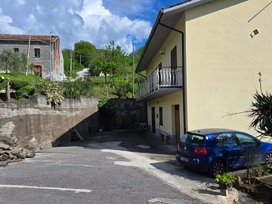 Immagine 2 di Casa indipendente in vendita  in c/da Bosco a Aiello Del Sabato