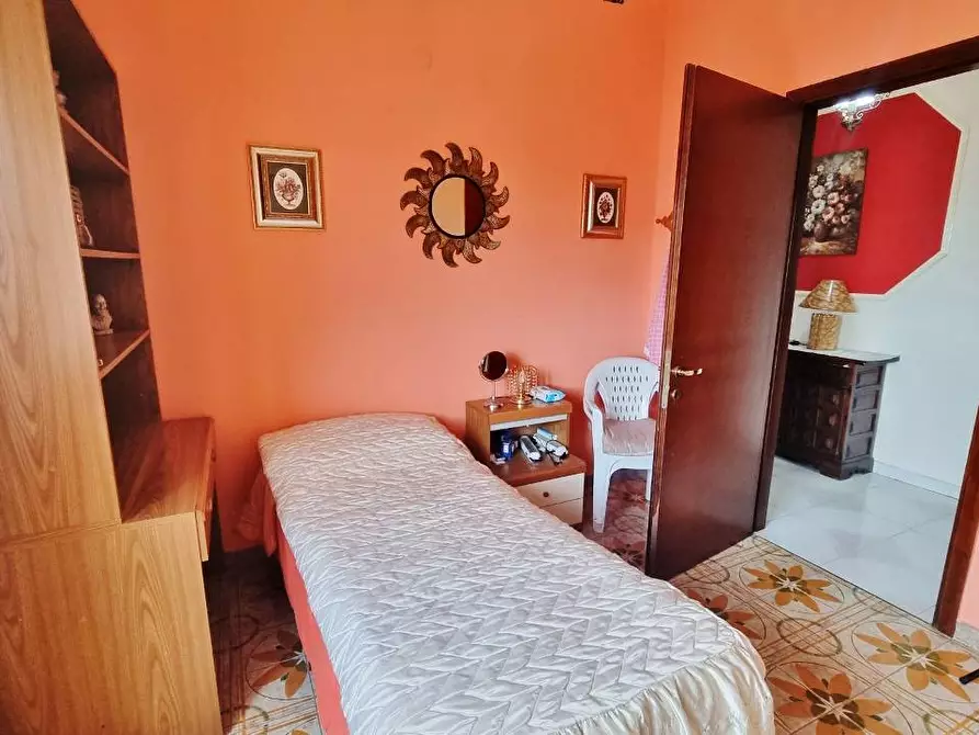 Immagine 13 di Appartamento in vendita  in VIA SETTEMBRINI 15 a Grottaminarda