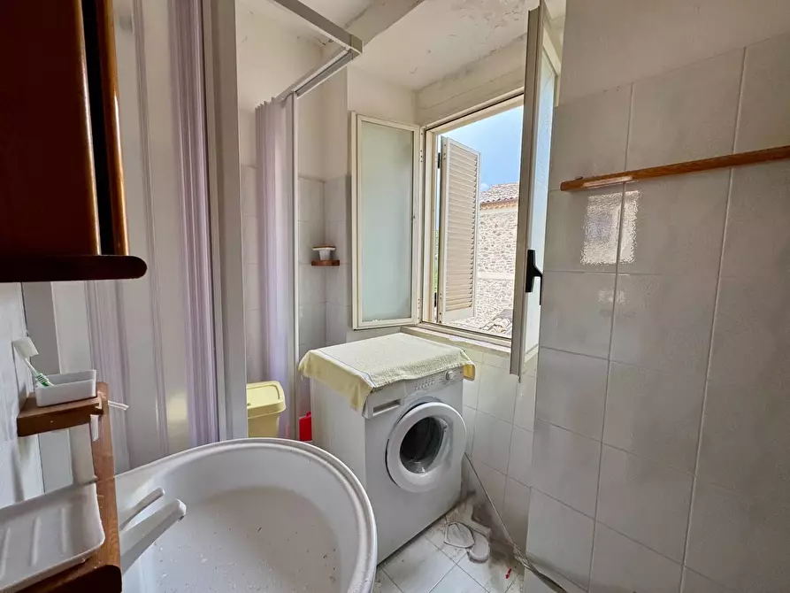 Immagine 6 di Casa semindipendente in vendita  in strada vicinale santa maria della neve a Greci