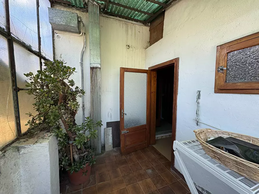 Immagine 10 di Casa indipendente in vendita  in VIA LUIGI ENAUDI a Greci