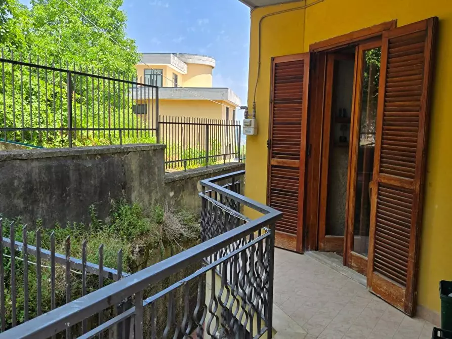 Immagine 10 di Appartamento in vendita  in piazza partenio 25 a Ospedaletto D'alpinolo