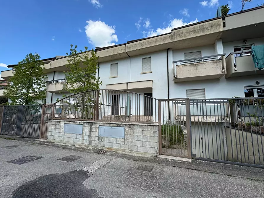 Immagine 2 di Villetta a schiera in vendita  in VIA VILLA CARACCIOLO 66 a Ariano Irpino