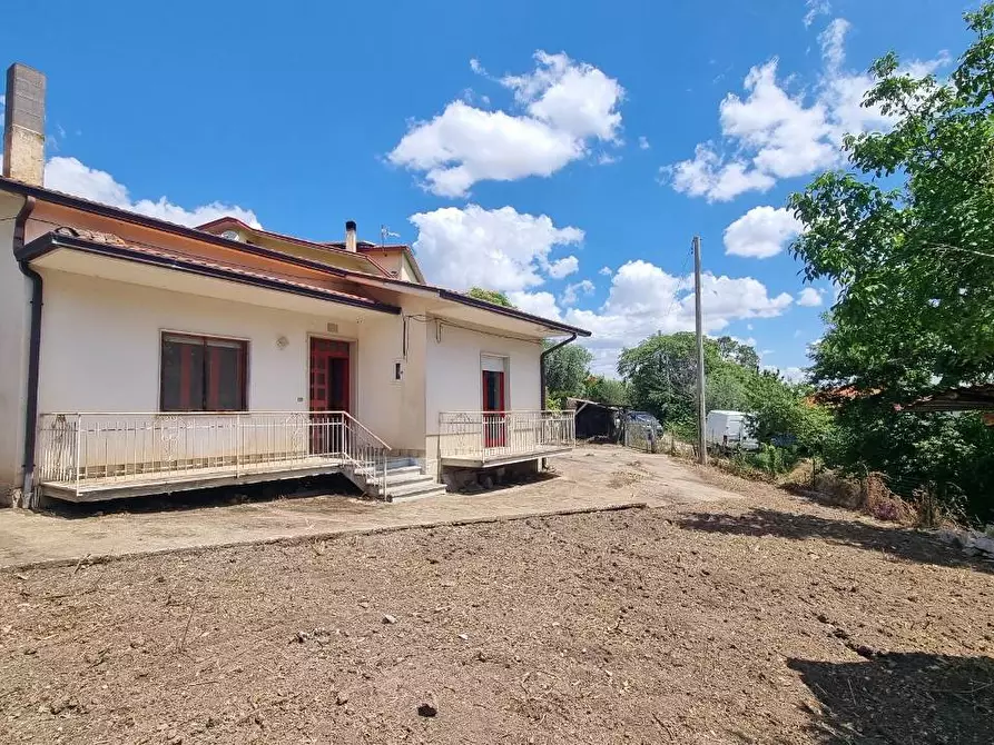 casa indipendente in vendita a Frigento