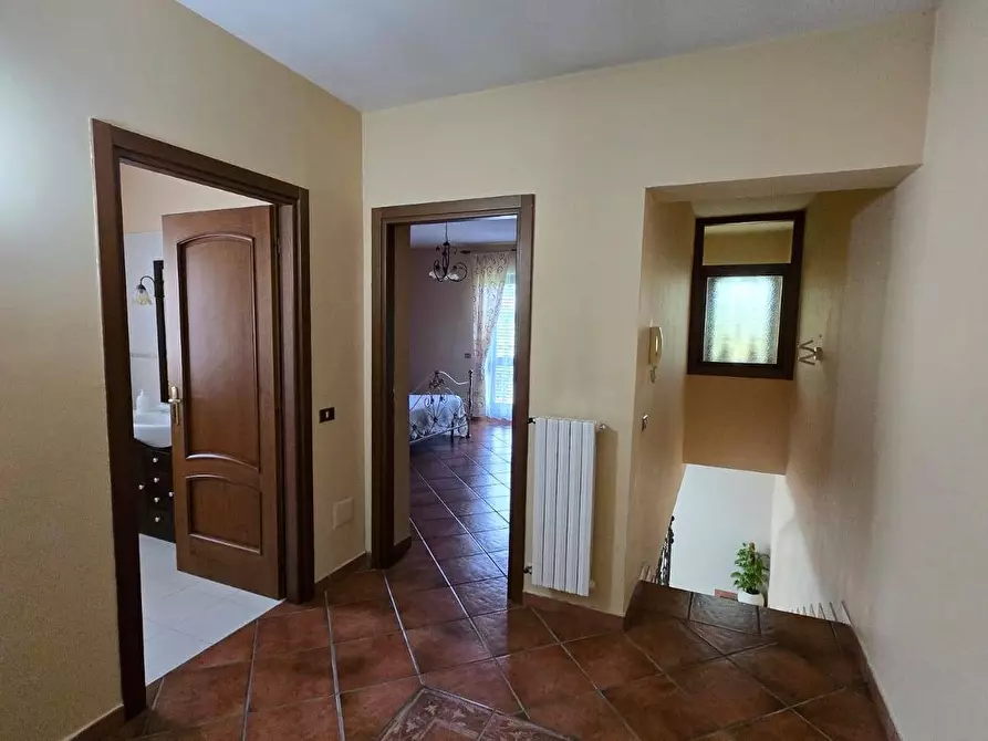 Immagine 18 di Villetta a schiera in vendita  in C/da Saraceno a Andretta