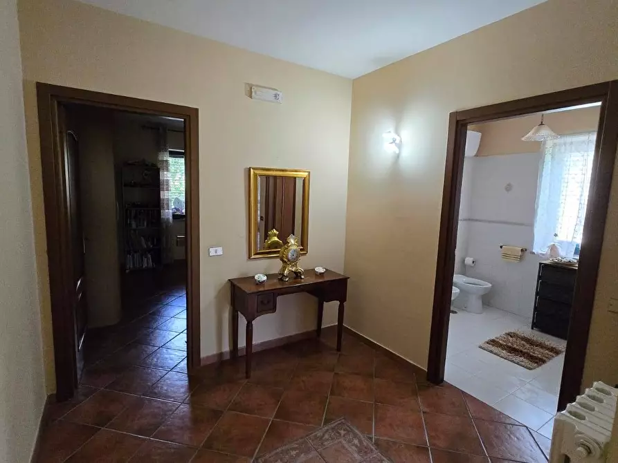 Immagine 19 di Villetta a schiera in vendita  in C/da Saraceno a Andretta