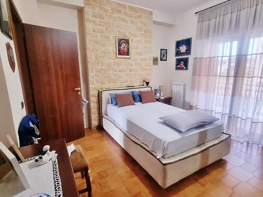 Immagine 13 di Appartamento in vendita  a Mirabella Eclano