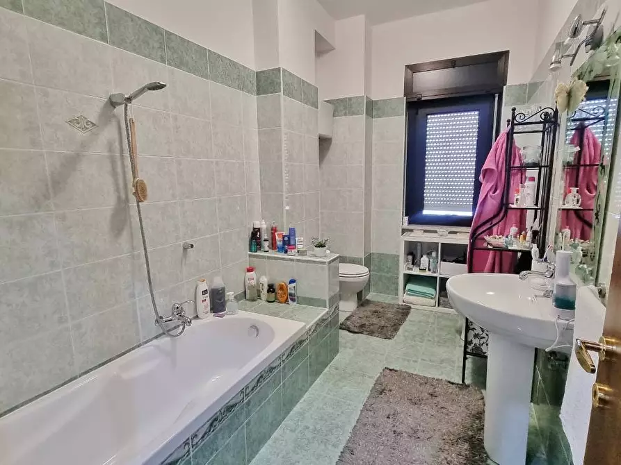 Immagine 15 di Appartamento in vendita  a Mirabella Eclano