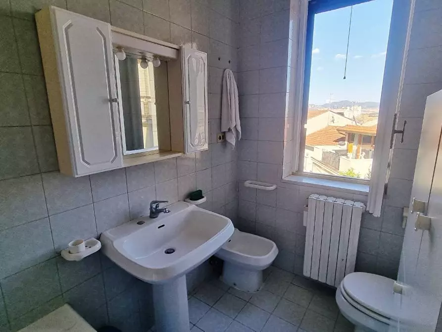 Immagine 5 di Appartamento in affitto  in via A. minichiello 64 a Grottaminarda