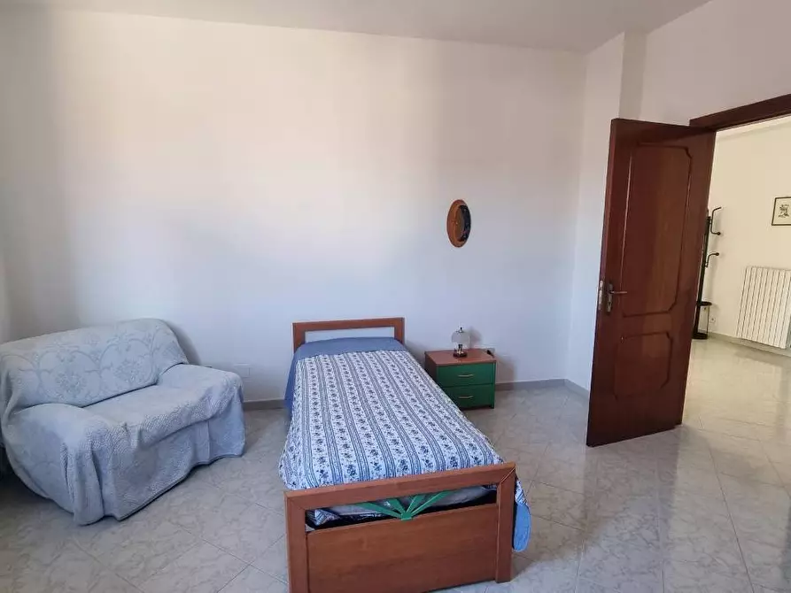 Immagine 9 di Appartamento in affitto  in via A. minichiello 64 a Grottaminarda