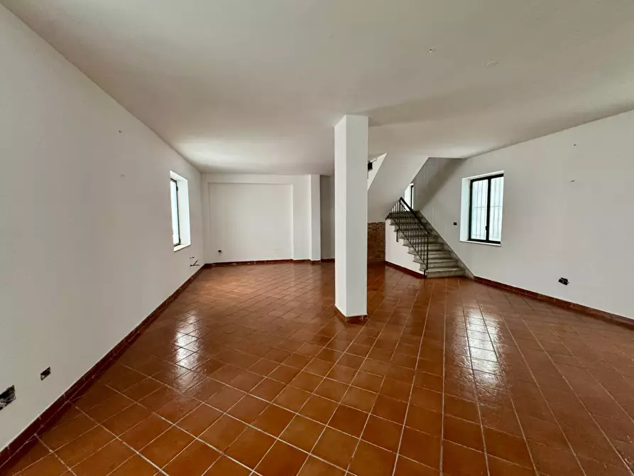 Immagine 6 di Casa semindipendente in vendita  in vico 1 de bellis a Mirabella Eclano